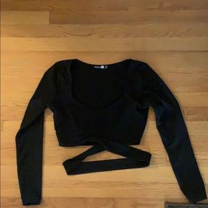 Long sleeve crop top